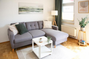 2 Zimmer, Bett und Schlafsofa, Balkon, Waschmaschine L